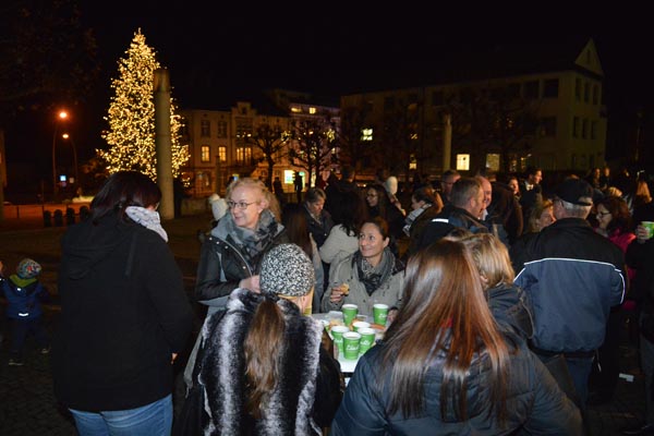 Weihnachtsbaumuebergabe_Landhaus-Bregenz_2016-11-24_2016-7756-039.jpg